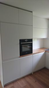 Moderen dizajn kuhinje Mizarstvo Škof