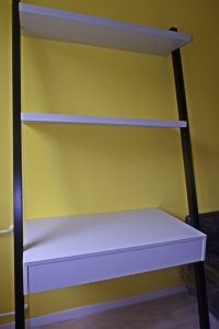 Unikatna pisalna miza