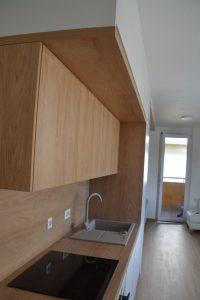 Kuhinja iz naravnega lesa