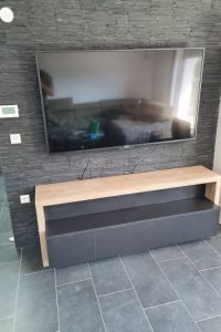 Moderna lesena dnevna soba