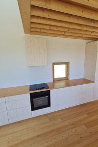 Lesena kuhinja Mizarstvo Škof