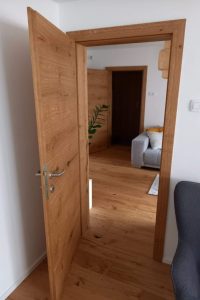 Notranja vrata lesena